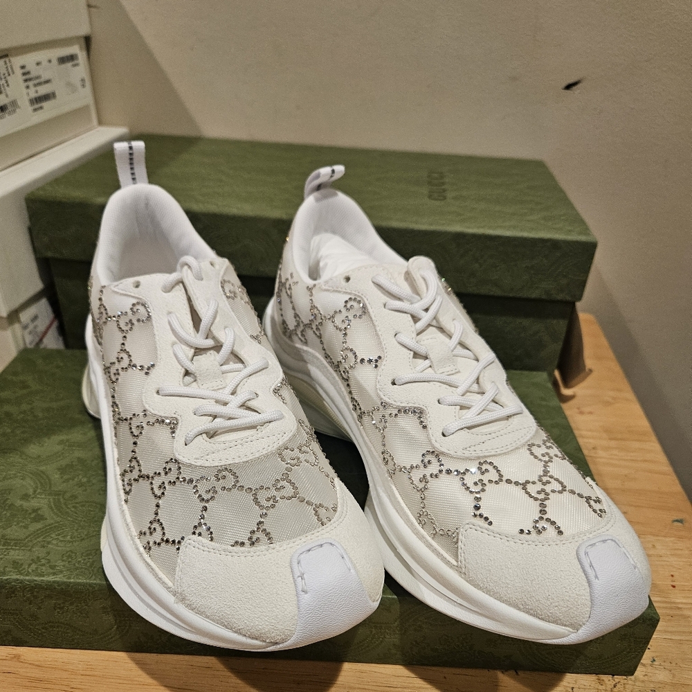 COPY - GUCCI SWAROVSKI CRYSTAL EMBELLISHED SNEAKERS SZ 38.5 - Picture 2 of 7